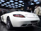 Авто «обули» в 10-спицевые легкосплавные диски