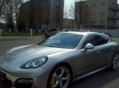 Porsche Panamera Turbo. Эксклюзивная покраска. Увеличение мощности.